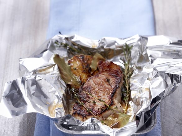 Varkensfilet ‘en papilotte’ met geurige tuinkruiden - Keurslager